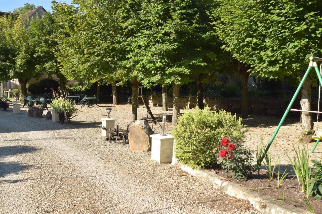 Auberge Le Rabelais Malay-le-Petit ภายนอก รูปภาพ